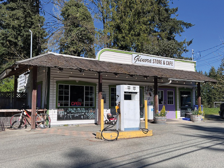 Glenora Store